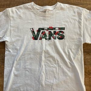 Boys/girls XL Vans tee-shirt.